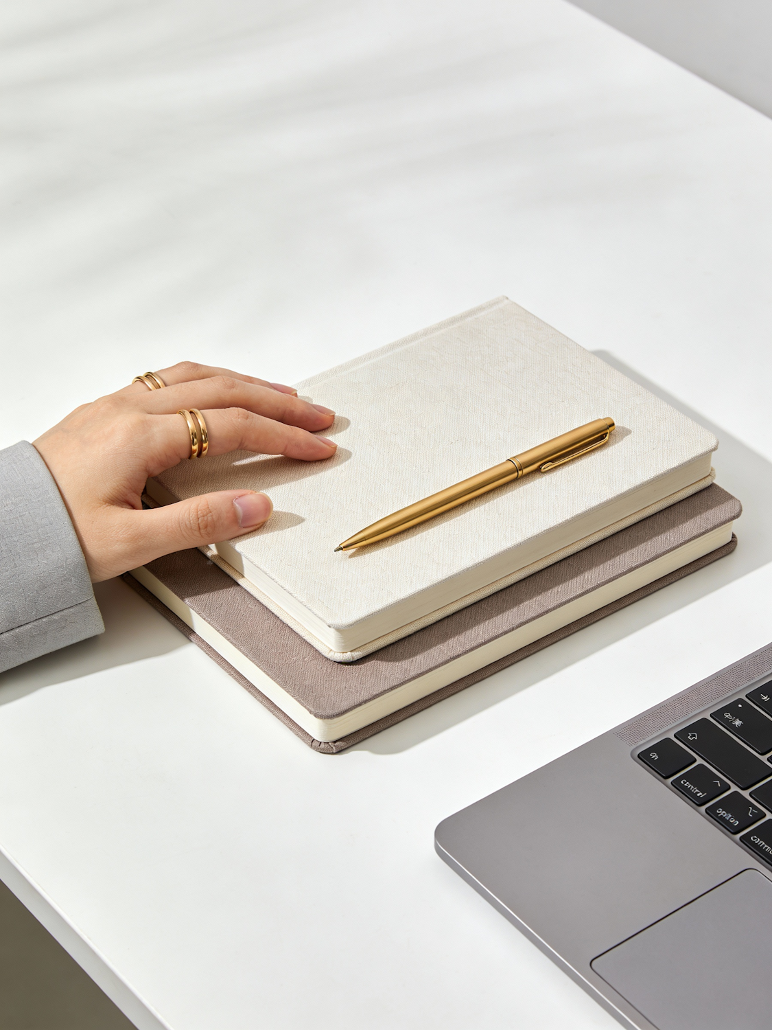 What a year of keeping a paper log taught me